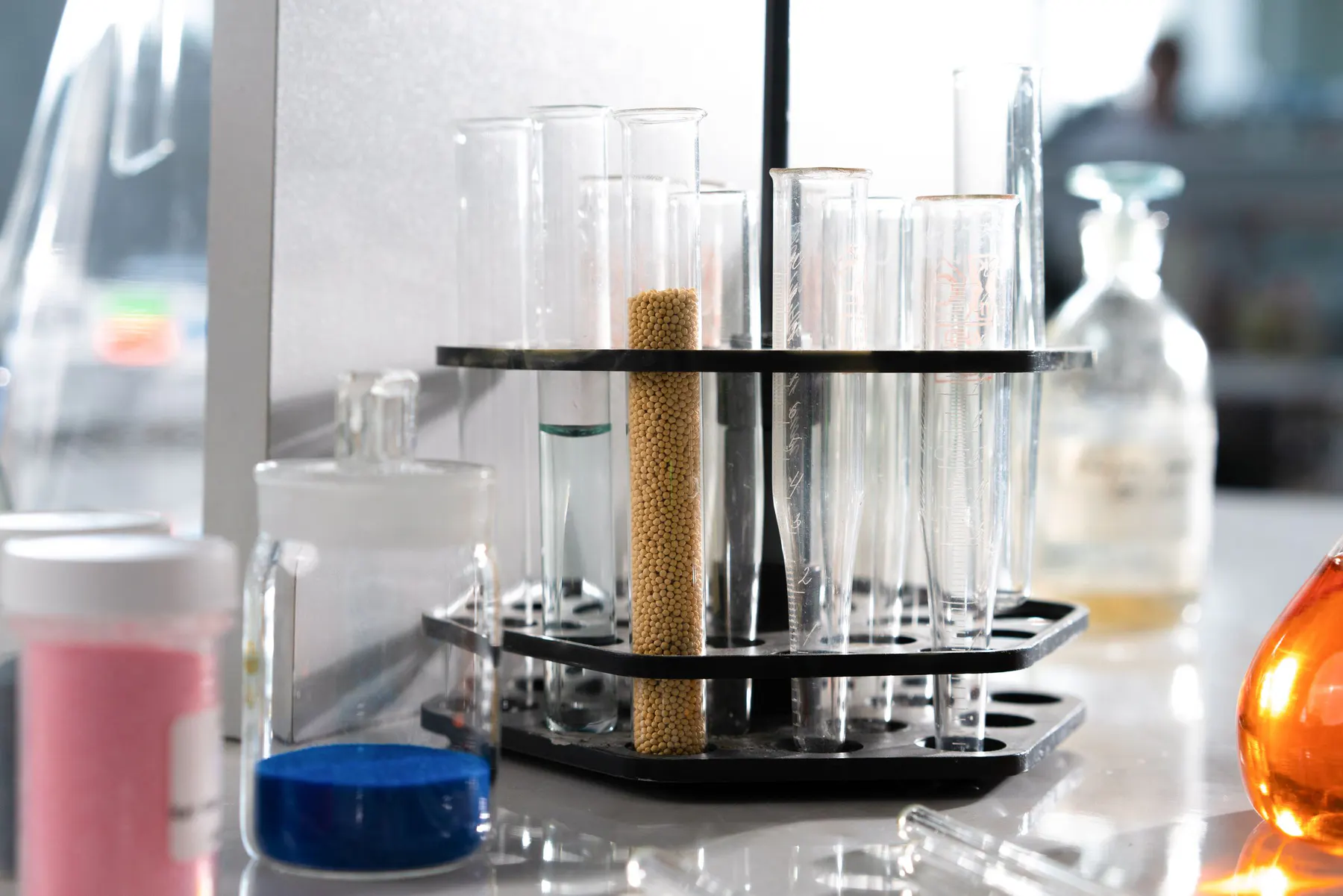 Laboratory glassware arranged for a measured formulation procedure
